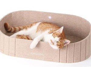 lot 10037 image: Cat Scratcher Cardboard Lounge Bed