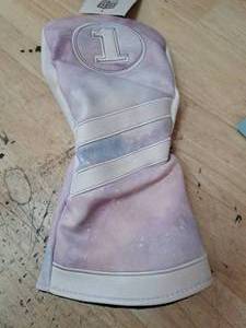 lot 4175 image: DICKS Sporting Goods Driver Cover