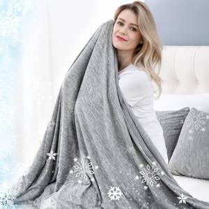 lot 14491 image: CHOSHOME Cooling Blanket for Hot Sleepers Lightweight Summer Cold Thin Blankets for Sleeping, Hot Flashes Night Sweats, Soft Blanket for Bed, Throw Size, Grey
