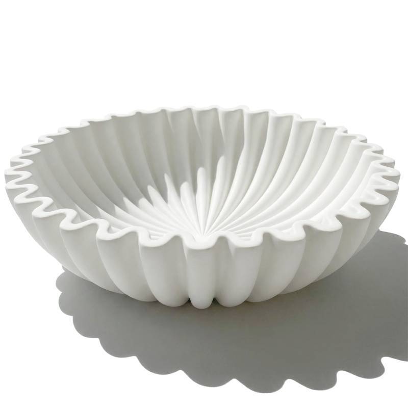 lot 22522 image: Firevigo Decorative Bowls for home decor, fruit bowl for kitchen counter, Scalloped key bowl for entryway table - Retail $24