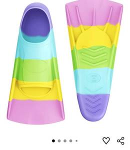 lot 9256 image: Gintenco Swim Fins, Kids Swim Training Fins for Lap Swimming, Travel Size Flippers with Mesh Bag