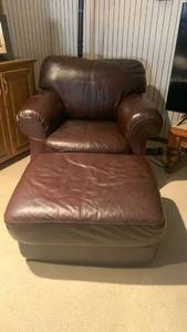 lot 1002 image: Brown Leather Armchair with Ottoman 34x41x34 ottoman 16x31x25