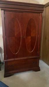 lot 1006 image: Traditional Cherry Wood Entertainment Armoire (TV not included) 73x40x23