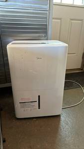lot 2017 image: Midea Electric Dehumidifier with Digital Controls