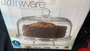 lot 2122 image: Dailyware Glass Cake Stand with Dome