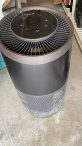 lot 2147 image: Instant Air Purifier with Digital Display