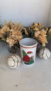 lot 2149 image: Home decor