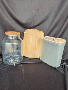 lot 2214 image: Glass Dispenser, Bamboo Board and vtg Tupperware Container