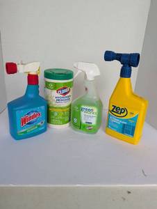 lot 2338 image: Household Cleaning Bundle