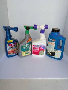 lot 2342 image: Garden Pest Control Bundle
