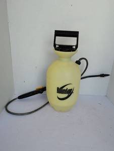 lot 2346 image: Garden sprayer