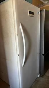 lot 2405 image: Frigidaire Freezer 72 x 32 x 28