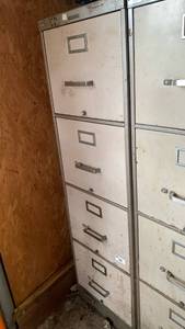 lot 3102 image: 1 Metal file cabinet 52x15x28needs cleaning