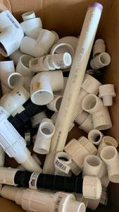 lot 3203 image: PVC pipe pieces