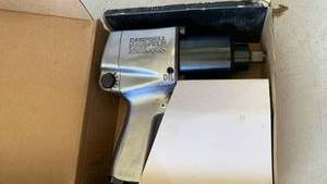lot 3235 image: Campbell Hausfeld Classic 12 Inch Twin Hammer Impact Wrench PL2502