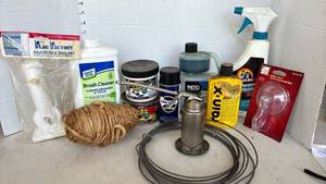 lot 3315 image: Brush cleaner, flex paste, raincoat, flag bracket and more