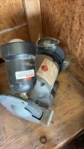 lot 3332 image: Shopsmith Electric Power Tool with Motor and Accessories
