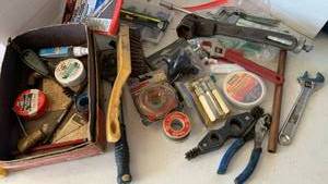 lot 3416 image: Mixed Tool and Workshop Supply Lot