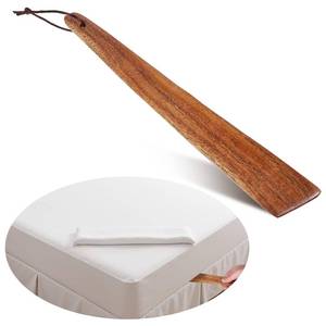 lot 19182 image: Yuomeaz Mattress Lifter Tool, Bed Sheet Tucker Tool for Changing Sheets, Arthritis-Friendly Wooden Bed Sheets Lifter Wedge to Protect Your Hand (12 inch) - Retail $6