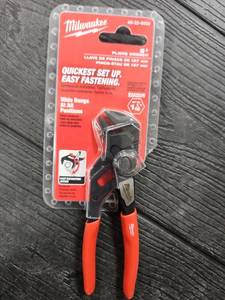 lot 16828 image: 5 in. Straight Jaw Pliers Wrench - Retail $35