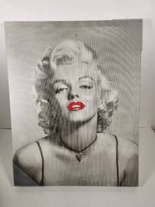 lot 100 image: Marilyn Monroe Canvas Print with Red Lips