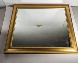lot 106 image: Gold Frame Wall Mirror