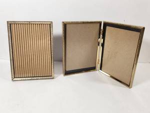 lot 136 image: Gold Double Hinged Picture Frame & Singular Gold Frame