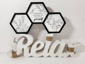 lot 145 image: Farmhouse Inspirational Wall Decor Set