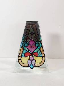 lot 161 image: Stained Glass Pattern Crystal Pyramid Votive Holder