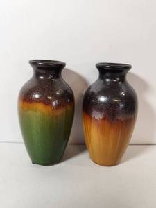lot 182 image: Pair of Glazed Ceramic Vases with Gradient Colors