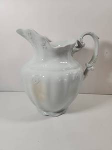 lot 208 image: Royal Ironstone China Johnson Bros England Pitcher&nbsp