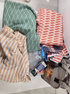 lot 324 image: Sewing Kit with Fabric Bundle and Quilting Supplies