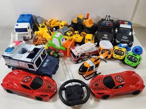lot 327 image: Mixed Toy Vehicle Collection