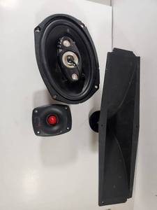 lot 347 image: Dual 6x9 4-Way Car Speakers with Tweeters and Mounting Hardware