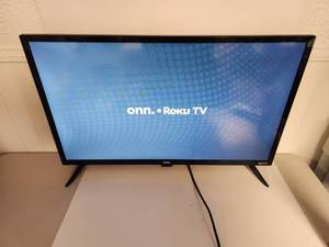 lot 359 image: ONN Roku TV 32 Inch Smart LED Television