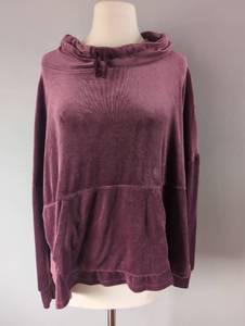 lot 2549 image: Simply Vera Vera Wang Purple Cowl Neck Pullover Sweater - Size XL