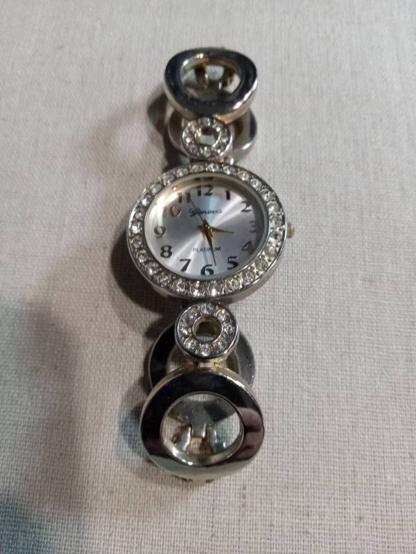 lot 3505 image: Geneva Platinum Crystal Watch with Chain Link Bracelet