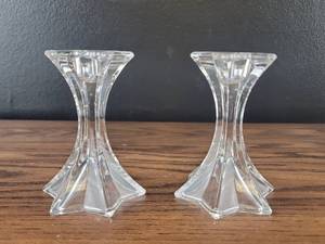 lot 4369 image: Clear Crystal Glass Star Shaped Candle Holders Set of 2