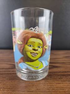 lot 4377 image: Shrek The Third McDonalds Promotional Glasses Set