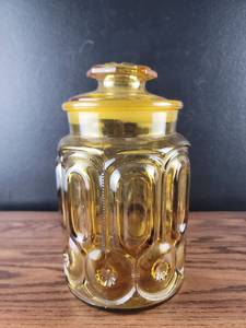 lot 4385 image: Yellow Cut Glass Apothecary Jar with Lid
