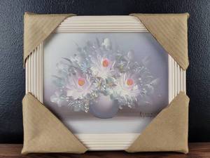 lot 4395 image: Framed Floral Oil Painting with Artist Signature