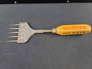 lot 4317 image: Alaska Freezer Co. Ice Pick Tool with Wood Handle