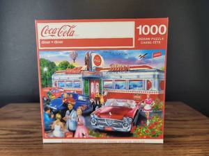 lot 3624 image: Coca-Cola Diner 1000 Piece Jigsaw Puzzle
