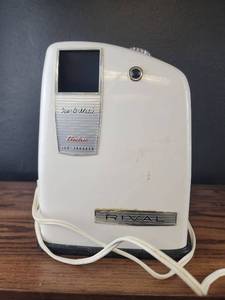 lot 3635 image: Rival Ice-O-Matic Electric Ice Crusher