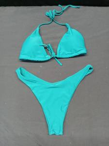 lot 3639 image: Turquoise Two-Piece Bikini Set Size Medium  - Retail $15
