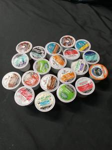 lot 3696 image: Mixed Brand K-Cup Coffee Pods Lot 20 count (NO VISIBLE EXP DATE) - Retail $15