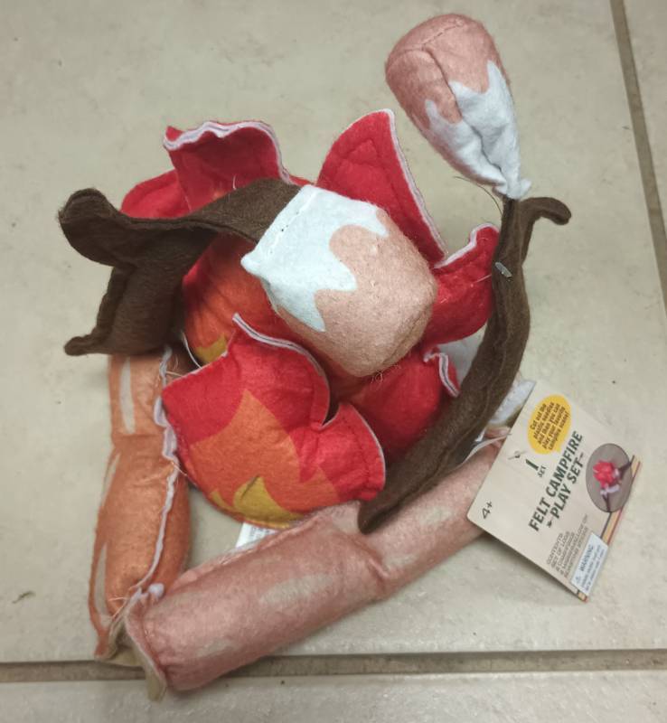 lot 156 image: Felt Campfire Play Set with Marshmallow Roasting