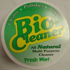 lot 261 image: Bio Cleaner All Natural Multi Purpose Cleaner Fresh Mint