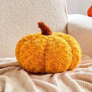 lot 65264 image: Pumpkin Pillows, Halloween Pumpkin Decoration Throw Pillow, Cute Thanksgiving Pumpkin Shaped Throw Pillows Gifts, 8