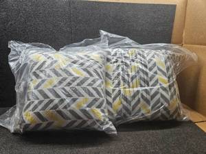 lot 1108 image: Retro Throw Pillow Cushion Cover Set of 2, Geometric Inspired Creative Illustration with Nostalgic Abstract Zigzags, Zippered Double-Side Digital Print Decor, 12, Yellow Ivory and Grey